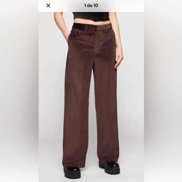 Levi’s Women’s Pans Baggy Throusers Velvet  Straight Leg Brown Sz 30X31 New - Picture 1 of 14